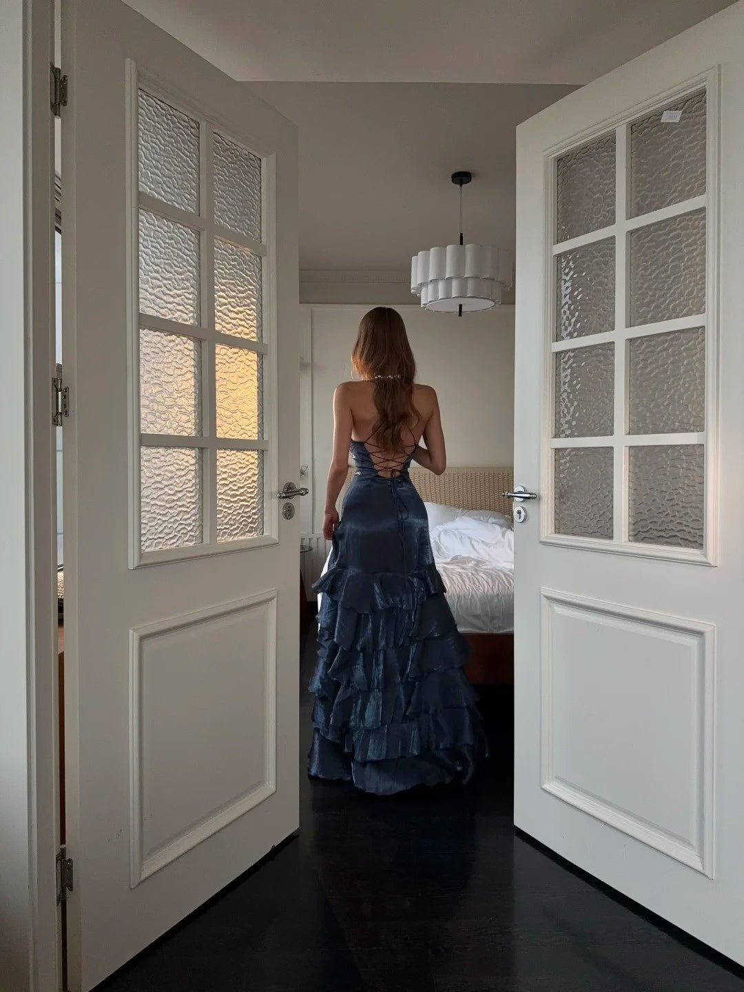 Robe de bal longue sirène vaporeuse à bretelles spaghetti, dos corset, bleu marine, robe de soirée pour un 18e anniversaire N484