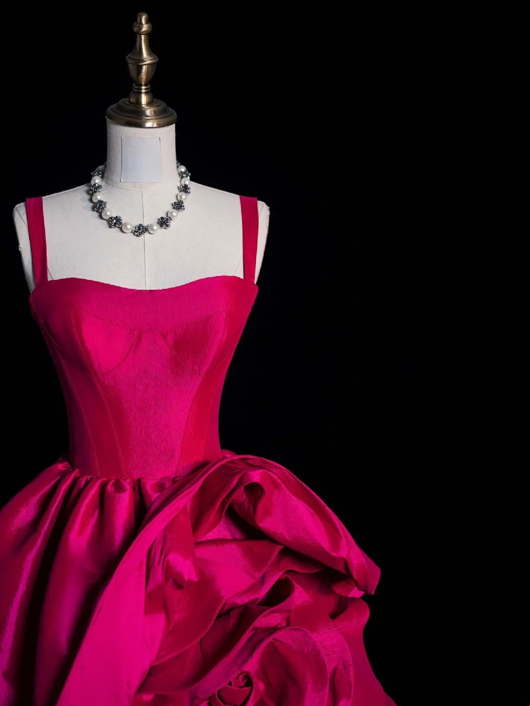 Robe de bal élégante à bretelles spaghetti en satin rose fuchsia à fleurs, longue robe de soirée semi-formelle N617