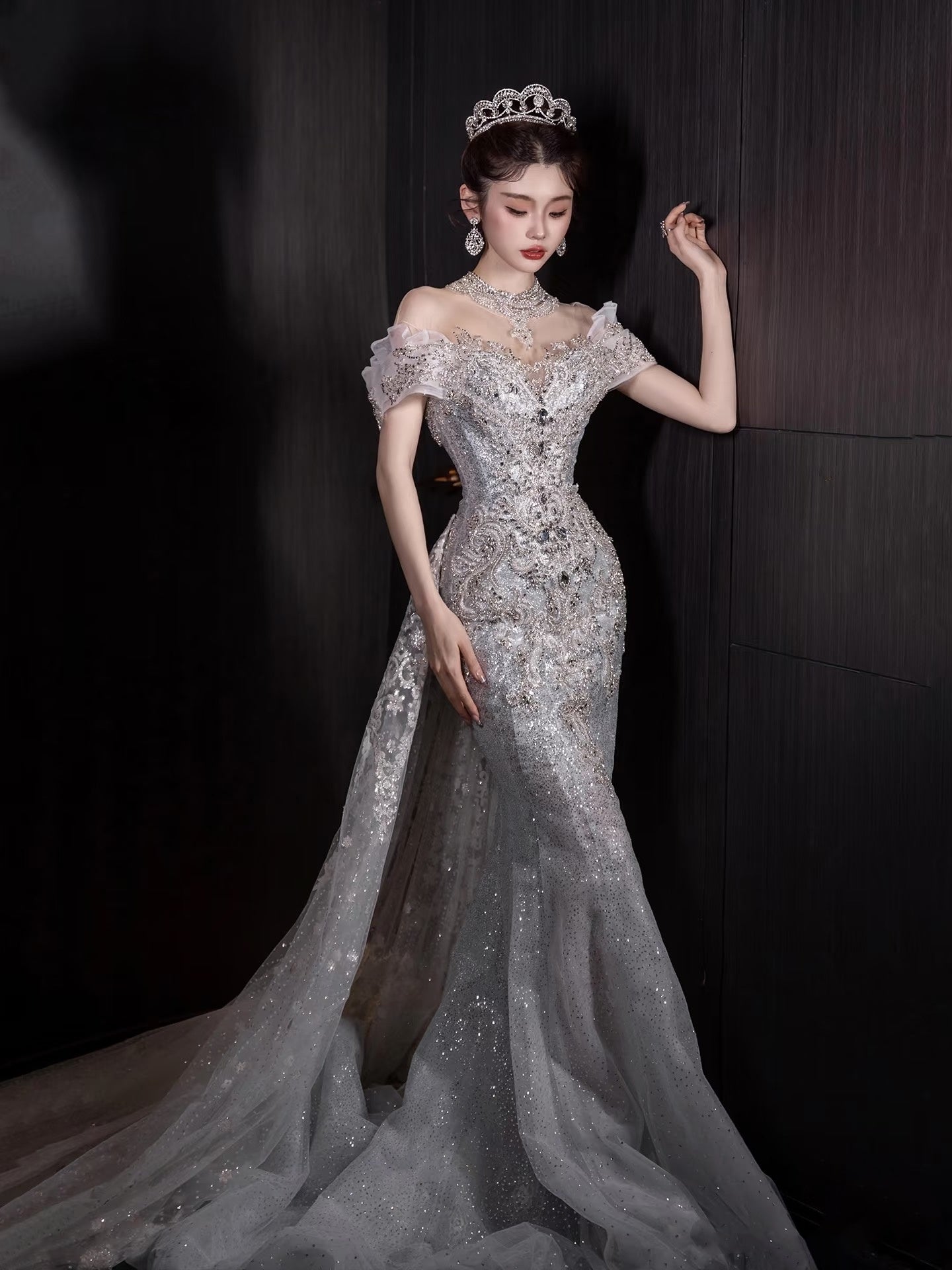 Robe de mariée sirène à épaules dénudées, ornée de sequins et de perles, style conte de fées, coupe ajustée, référence N674