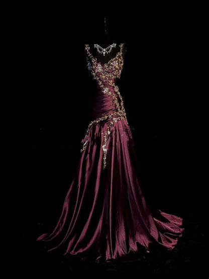 Elegantes, langes Meerjungfrauen-Kleid aus Satin mit Spaghettiträgern und Applikationen – perfekt für Partys, Abschlussbälle und Hochzeiten (Modell N916).
