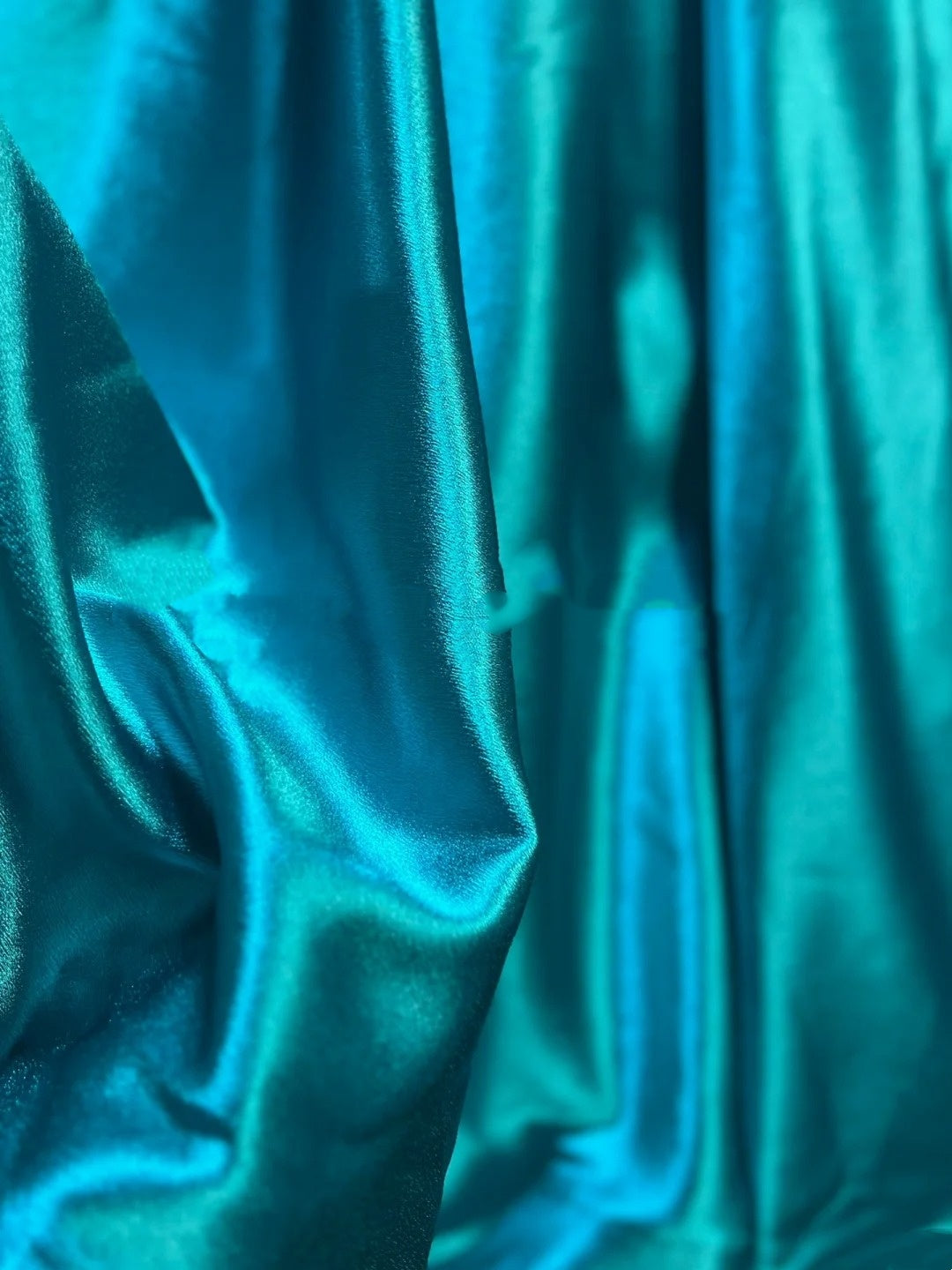 Elegantes, langes, blaues Satin-Abendkleid mit Spaghettiträgern in A-Linie, perfekt für Partys, Balls und Hochzeiten (Modell N910)