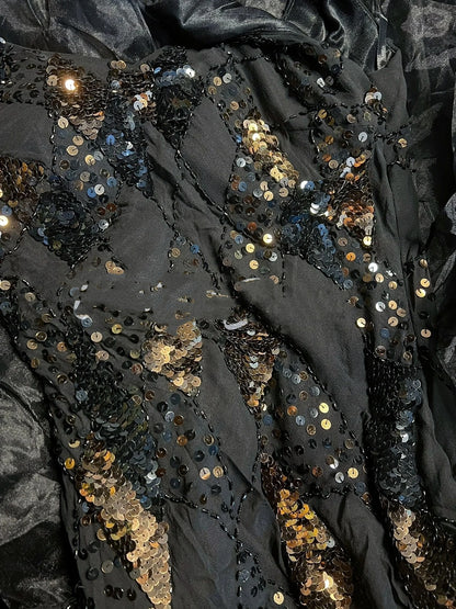 Robe de bal longue vintage sirène à col en V, années 1950, en satin noir ornée de perles et de pierres précieuses. Idéale pour une soirée, un 18e anniversaire ou une remise de diplôme (N920).