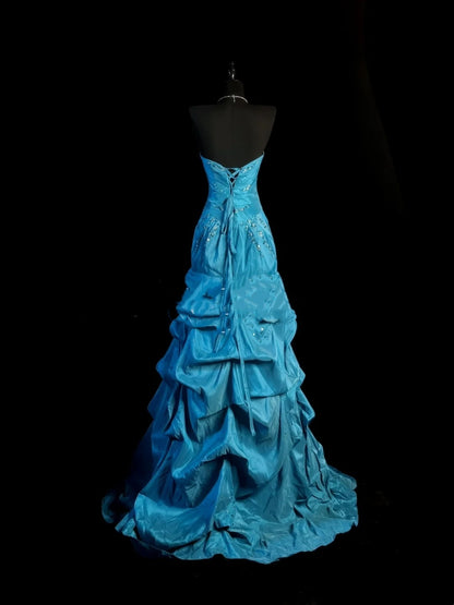 Robe de bal longue vintage sirène années 1950, décolleté cœur, bleue ornée de perles et de pierres précieuses, idéale pour une soirée, un 18e anniversaire ou une remise de diplôme (N923)