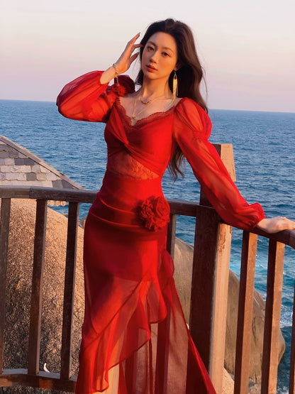 Robe de bal sirène modeste en satin rouge à manches longues et décolleté cœur, idéale pour un mariage ou un anniversaire de 16 ans (AB2447)