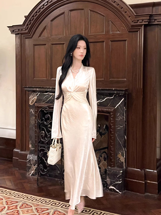 Sexy Meerjungfrauen-Abendkleid aus weißem Satin mit V-Ausschnitt, knöchellang, auch als Hochzeitsgastkleid oder Outfit zum 22. Geburtstag geeignet (AB2490)