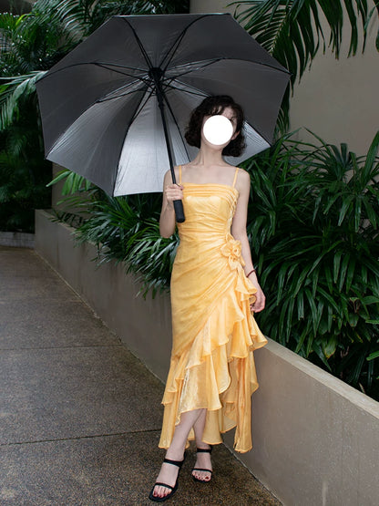 Robe de bal vintage années 1950, bretelles spaghetti asymétriques, inspiration robe de soirée longue rétro, tenue pour un 18e anniversaire AB2342