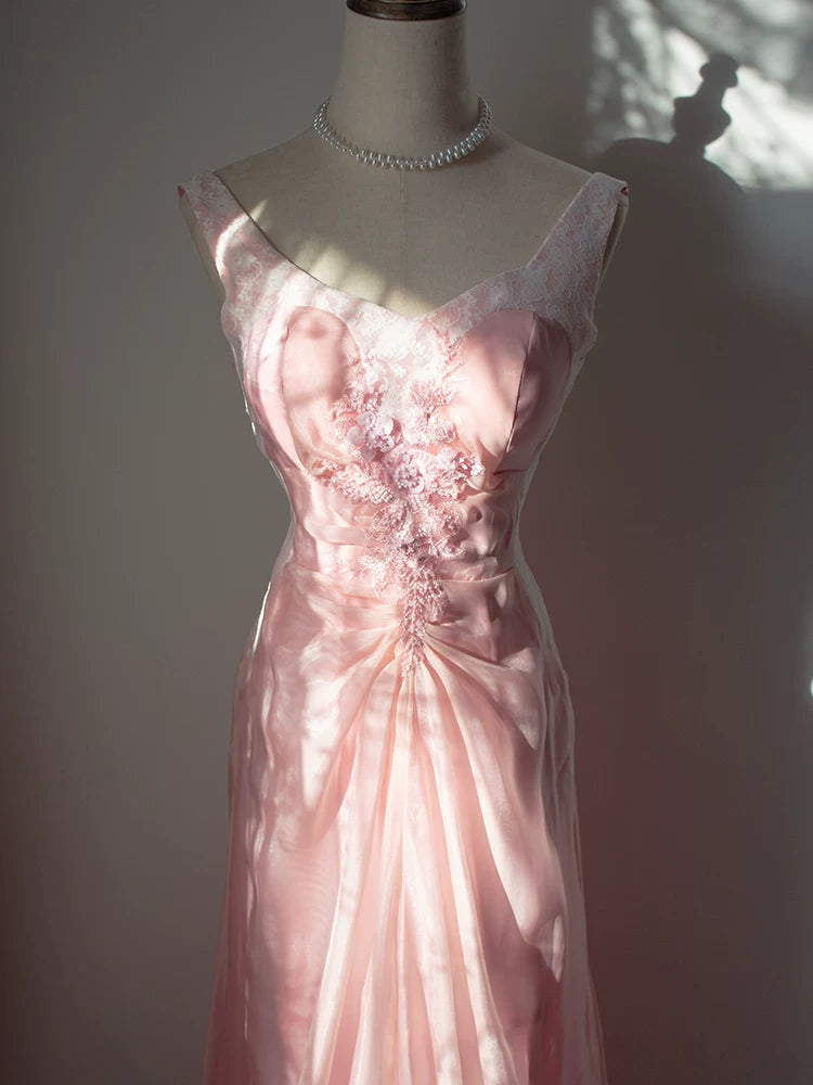 Robe de bal vintage années 1960, rose, col en V, volants et dentelle, inspiration robe de soirée longue, tenue pour un 18e anniversaire AB2379