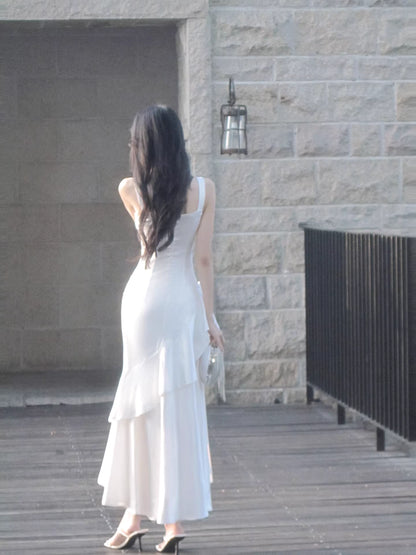 Robe de soirée sirène blanche en satin, col carré, style modeste, inspiration pour une tenue longue d'anniversaire de 18 ans AB2492