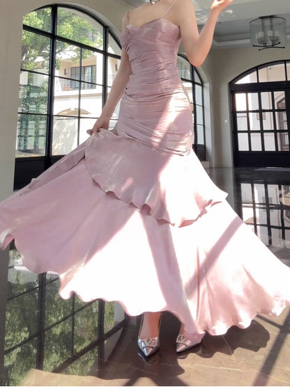 Elegantes, langes, rosafarbenes Meerjungfrauen-Abendkleid mit Spaghettiträgern – perfekt für Highschool-Teenager, Abschlussball, Tanzparty (AB2512)