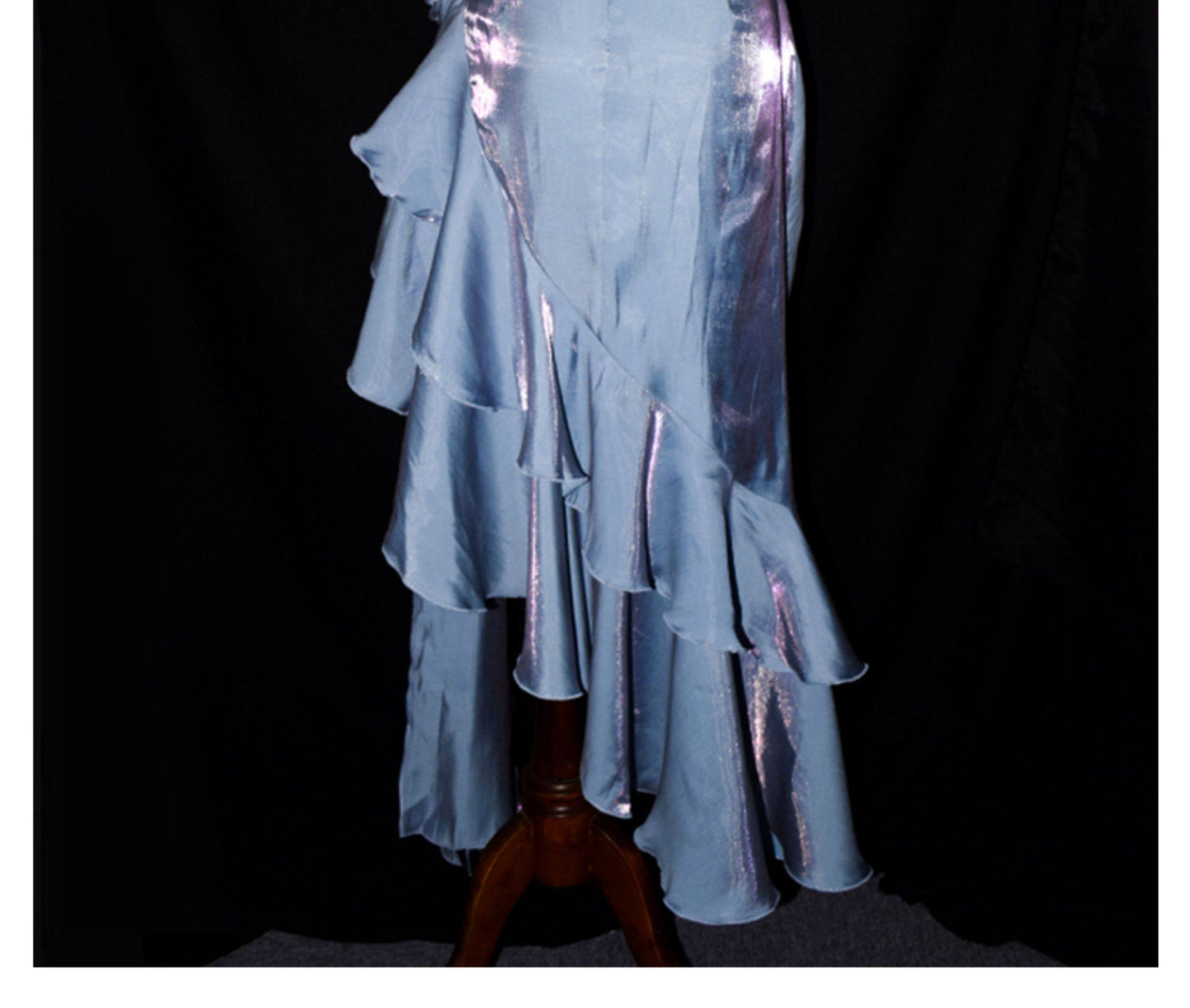 Robe de bal vintage asymétrique à fines bretelles, inspiration robe de soirée longue rétro pour un 20e anniversaire AB2340