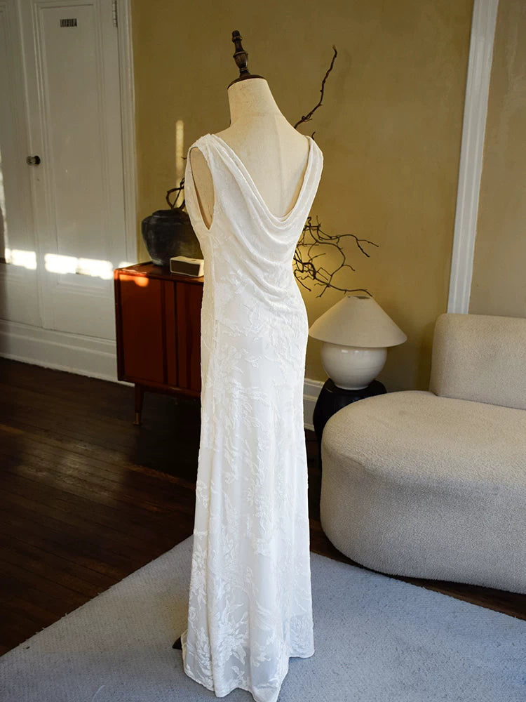 Robe de bal vintage années 1950, coupe trapèze, col bénitier, dentelle florale blanche, inspiration robe de soirée longue, tenue pour un 18e anniversaire AB2368