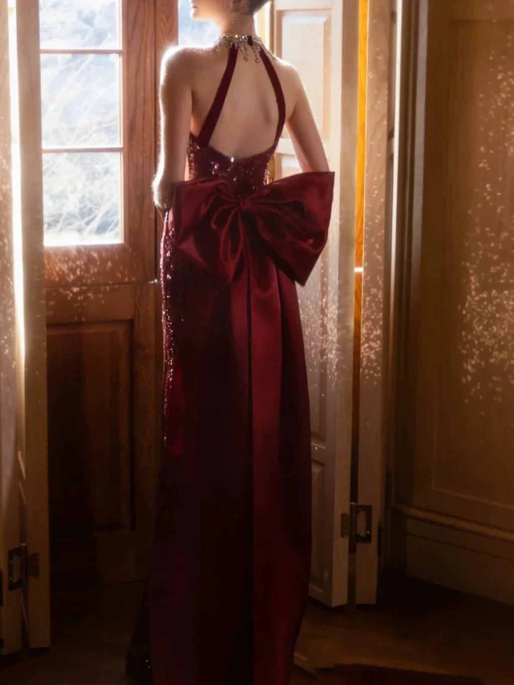 Robe de bal sirène modeste à col montant et sequins bordeaux, inspiration robe de soirée longue pour un 21e anniversaire AB2293