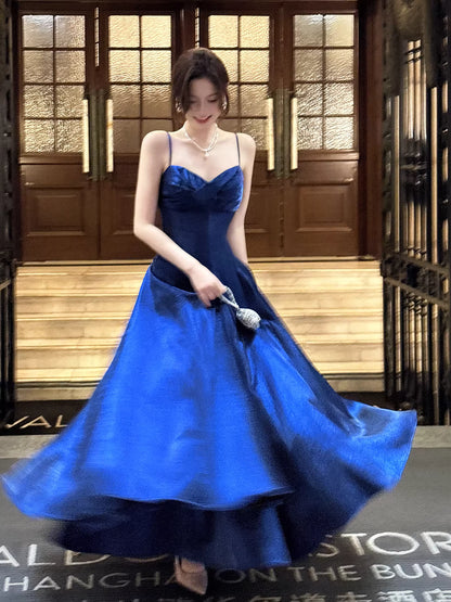 Robe de bal longue bleu roi en satin, coupe trapèze, bretelles spaghetti, sexy, idéale pour un mariage ou un 20e anniversaire (AB2482)