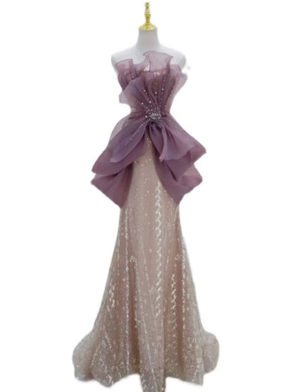 Elegantes, champagnerfarbenes, trägerloses Meerjungfrauenkleid mit Falten – Inspiration für lange Party- und Abendkleider, ideal für den 19. Geburtstag (AB2269).