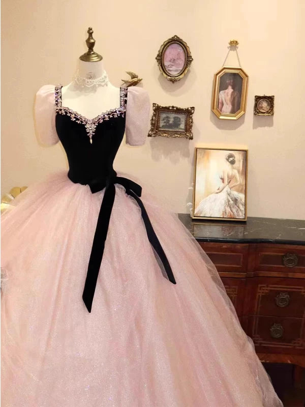 Robe de bal princesse décolletée en cœur, manches courtes, corsage en tulle rose, inspiration robes de soirée longues, tenues pour un 20e anniversaire AB2267