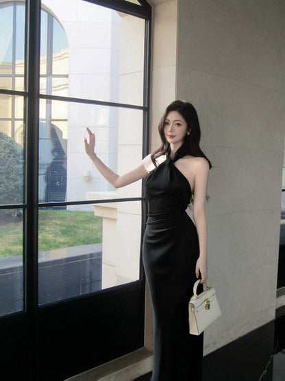 Robe de bal longue noire à col halter, style sirène, idéale pour un mariage ou un anniversaire (20 ans) AB2451