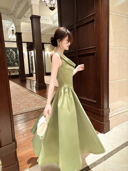 Robe de bal élégante en satin vert, coupe trapèze, col carré, longueur cheville, idéale pour une soirée d'anniversaire ou un 17e anniversaire (AB2481)