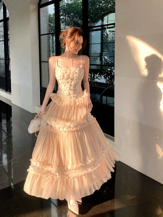 Elegantes, knöchellanges, rosafarbenes Spitzenkleid in A-Linie mit Spaghettiträgern, auch als Ballkleid, Hochzeitsgastkleid oder Outfit für den 20. Geburtstag geeignet (AB2434).