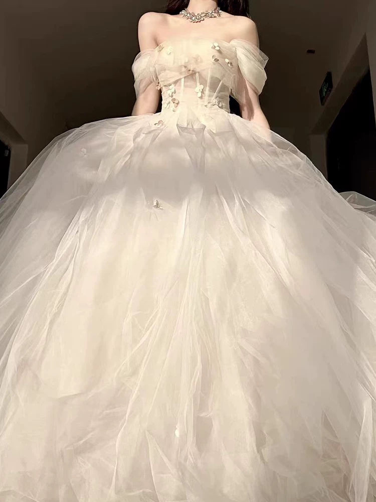 Robe de bal princesse épaules dénudées en tulle champagne, inspiration robes de soirée longues, tenues pour un 20e anniversaire AB2237