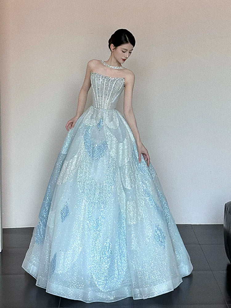Robe de bal bustier bleue unique - Inspiration pour une longue soirée - Tenue pour un 20e anniversaire AB2241