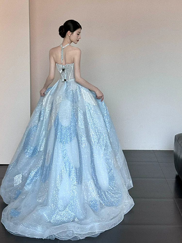 Robe de bal bustier bleue unique - Inspiration pour une longue soirée - Tenue pour un 20e anniversaire AB2241