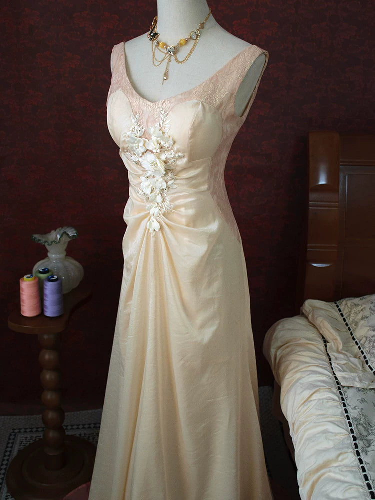 Robe de bal sirène rose à col en V et dentelle fleurie, inspiration années 1960, robe de soirée longue idéale pour un 18e anniversaire (AB2380)