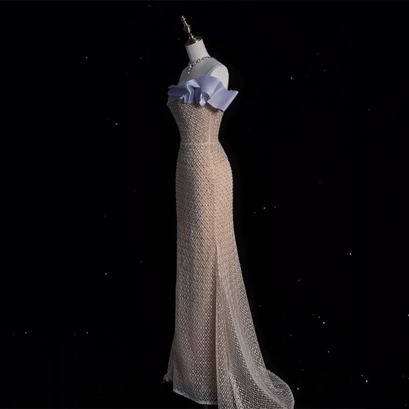 Elegantes, elegantes Meerjungfrauen-Abendkleid mit schulterfreiem Schnitt, champagnerfarbenen Akzenten und kurzen Ärmeln – langes, formelles Abendkleid AB2334