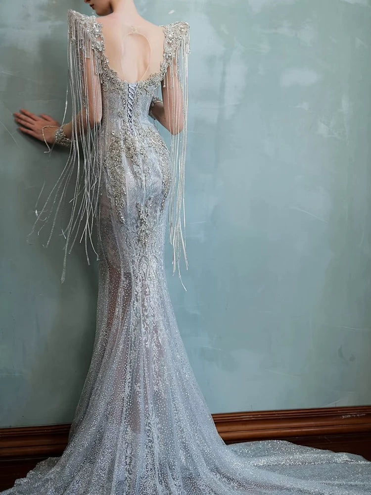 Robe de bal sirène scintillante à décolleté cœur, ornée de sequins et de perles, manches longues, inspiration robe de soirée longue, tenue pour un 20e anniversaire AB2303