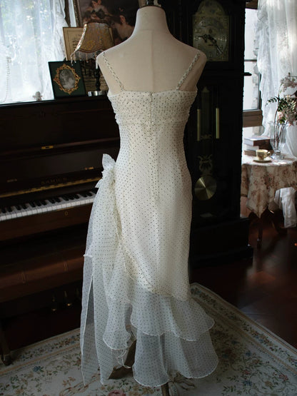 Robe de bal sirène vintage années 70 à fines bretelles et pois noirs, inspiration robe de soirée longue pour un 18e anniversaire AB2381