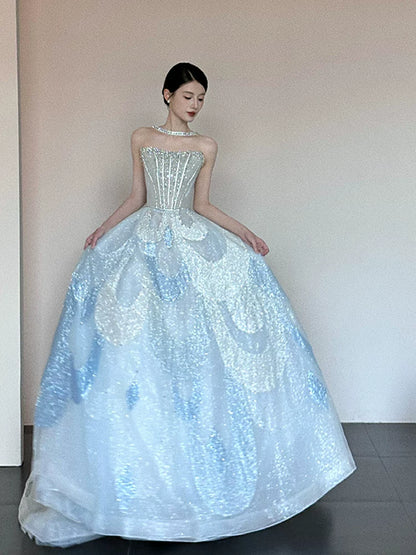 Robe de bal bustier bleue unique - Inspiration pour une longue soirée - Tenue pour un 20e anniversaire AB2241