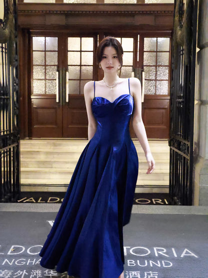 Robe de bal longue bleu roi en satin, coupe trapèze, bretelles spaghetti, sexy, idéale pour un mariage ou un 20e anniversaire (AB2482)