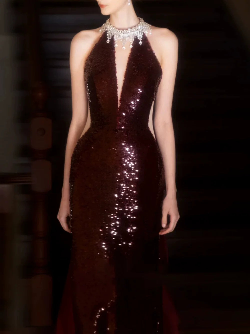 Robe de bal sirène modeste à col montant et sequins bordeaux, inspiration robe de soirée longue pour un 21e anniversaire AB2293