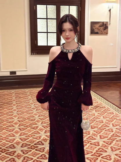 Robe de bal sirène sexy en velours bordeaux à col bijou, manches longues et longueur cheville, idéale pour un mariage ou un 22e anniversaire (AB2499)