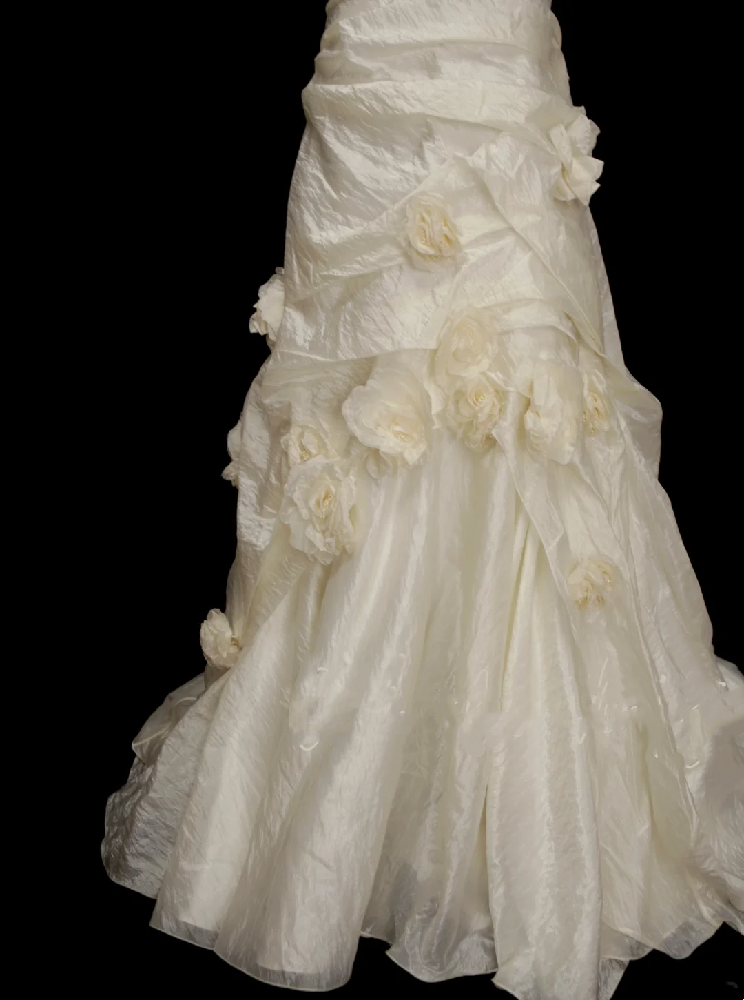 Elegantes, schlichtes Brautkleid, Ballkleid mit One-Shoulder-Schnitt und Blumenmuster, auch in kleinen Größen/Übergrößen erhältlich, Modell OB009