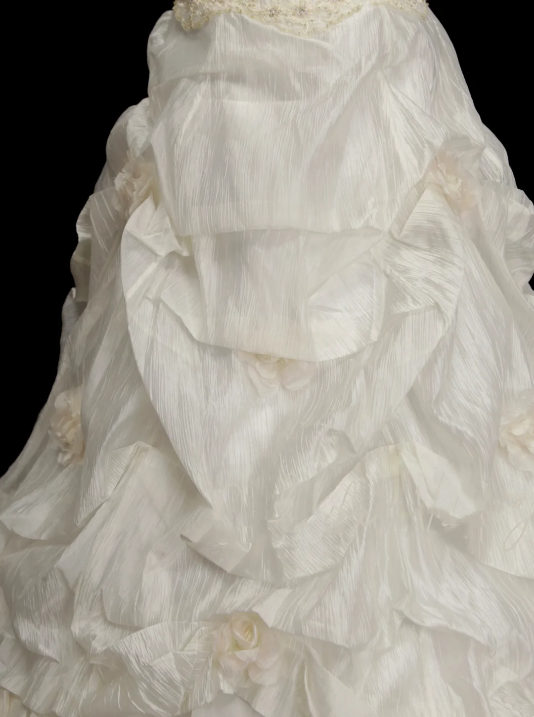 Elegantes, schlichtes Brautkleid, Ballkleid mit One-Shoulder-Schnitt und Blumenmuster, auch in kleinen Größen/Übergrößen erhältlich, Modell OB009