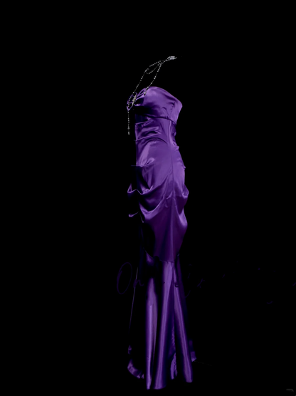 Ideen für ein schlichtes, langes, gerafftes Meerjungfrauen-Abendkleid aus Satin in Traubenfarbe mit plissiertem, formellem Look für Damen (OB018)