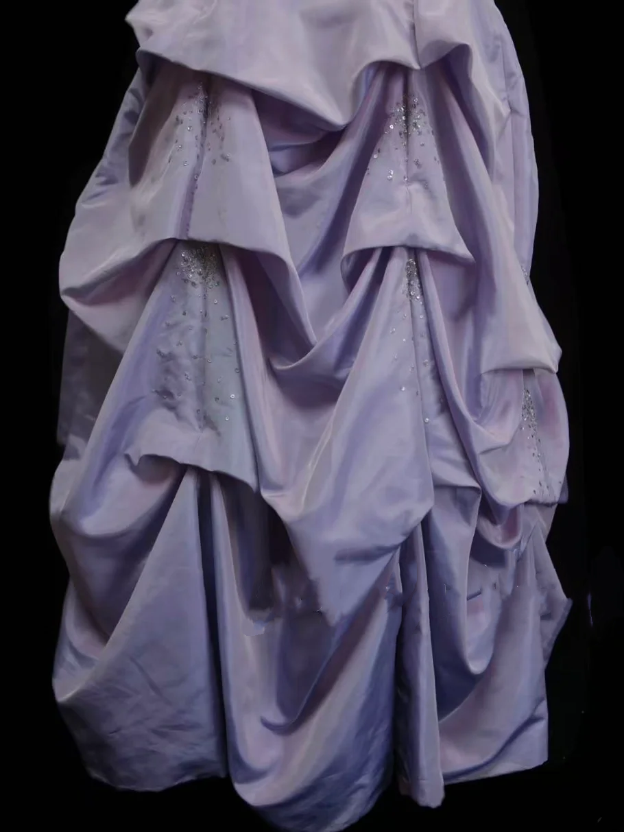 Elegantes Ballkleid mit Neckholder, lila Paillettenoberteil aus Organza mit Perlenstickerei, mehrlagig, langes Abendkleid, trendiges Partykleid für Damen OB023