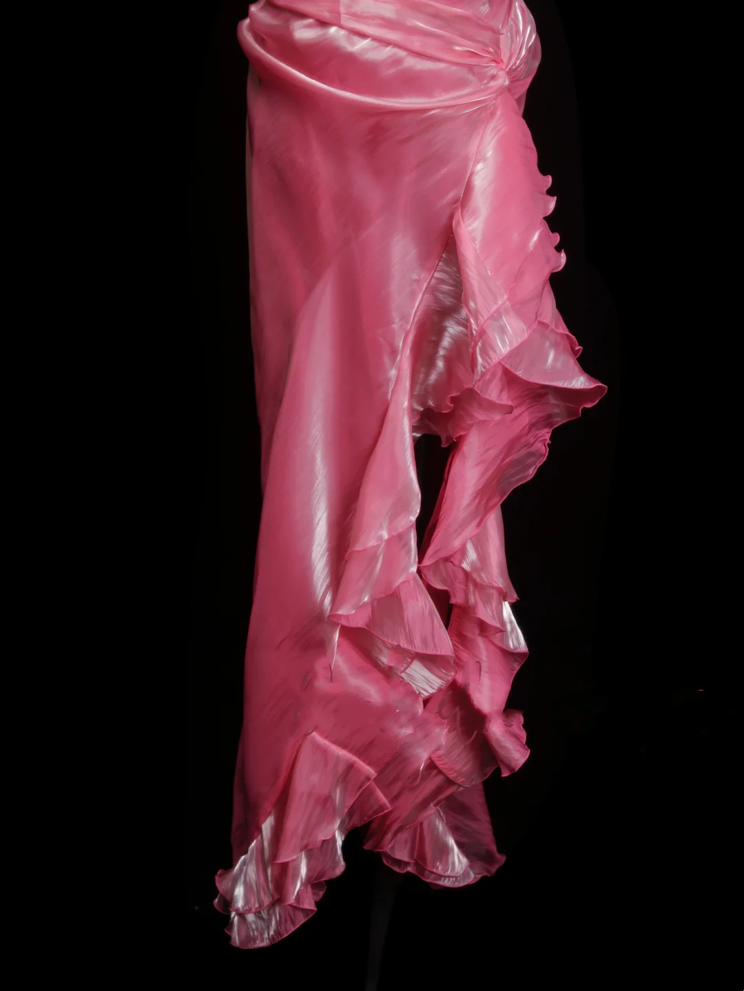 Modest Mermaid Halter Pink Ruched Long Prom Dress Ideas With Pleated Formal Party Dress Inspo For Women OB025