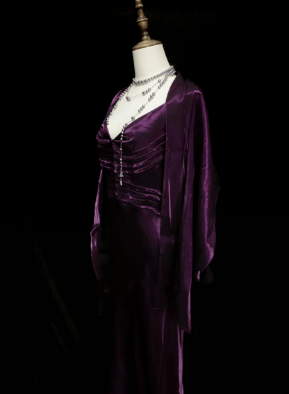 Robe de bal longue sirène chic et élégante en satin violet à fines bretelles et cape, référence OB032