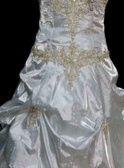 Robe de bal chic à fines bretelles argentées plissées avec corsage orné de perles, robe de soirée longue, tenue pour un 18e anniversaire, robe de remise de diplôme OB043