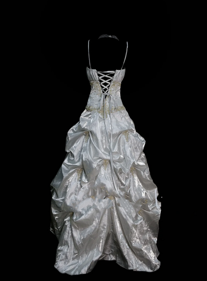 Robe de bal chic à fines bretelles argentées plissées avec corsage orné de perles, robe de soirée longue, tenue pour un 18e anniversaire, robe de remise de diplôme OB043