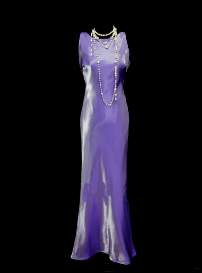 Robe de bal vintage sirène lilas sans manches et dos nu, longue, style années 70, inspiration tenue de soirée OB044