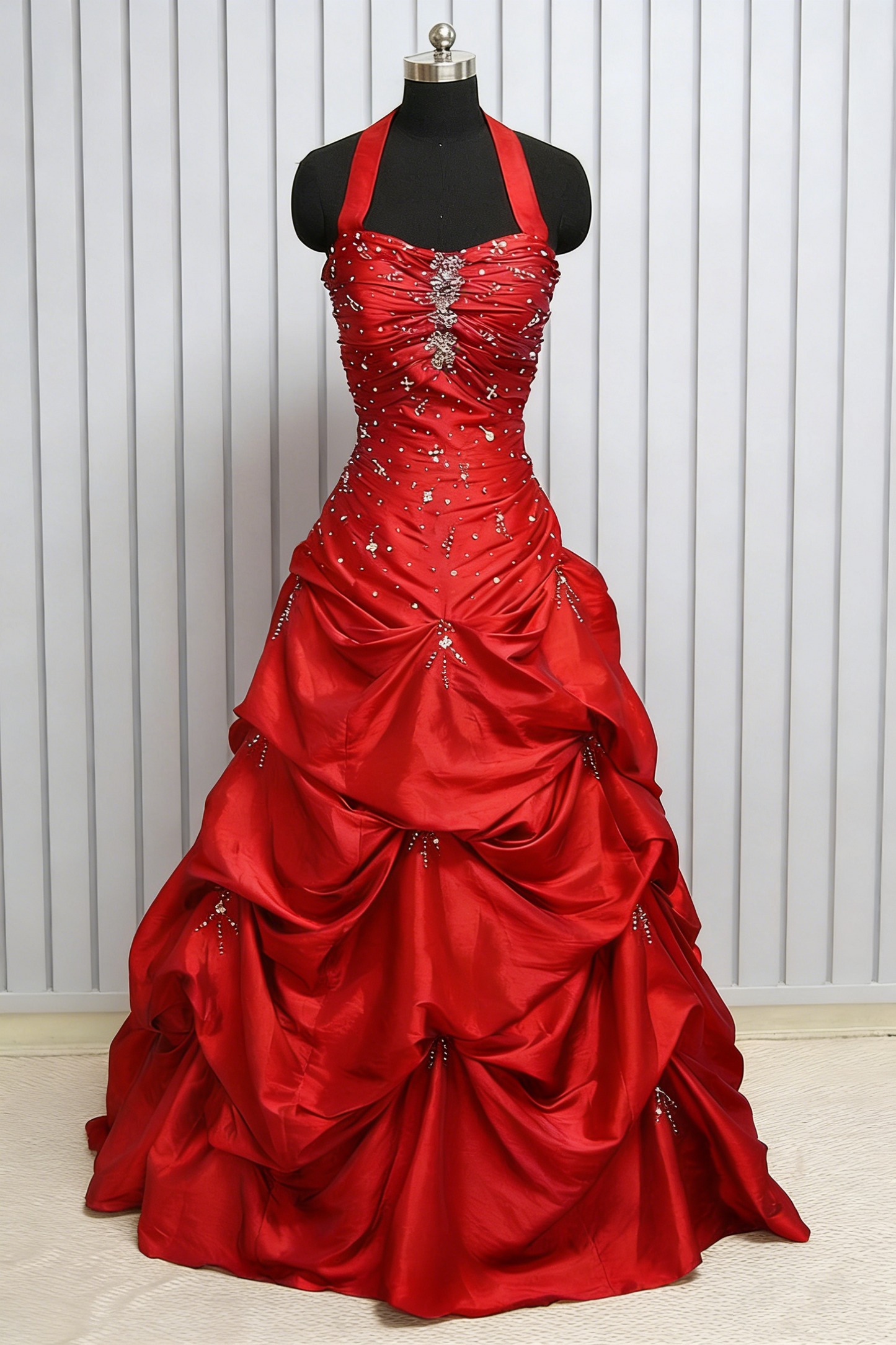 Hübsches Ballkleid Neckholder Grape Ballkleider Abendkleid 18. Geburtstag Outfits Abendkleid RA032