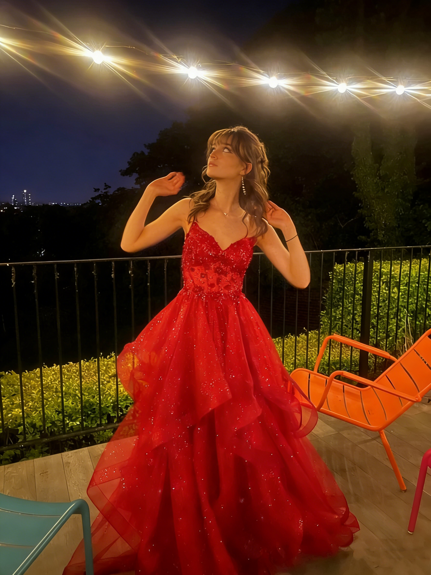 Vintage-Ballkleid mit Spaghettiträgern, marineblauer Tüll, langes Abendkleid, Inspiration für Partys und Abschlussbälle RA084
