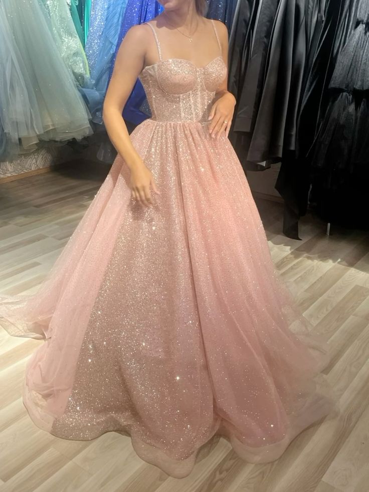 Elegantes Ballkleid mit Spaghettiträgern, errötendem Rosa, Tüll, Abschlussballkleider für Senioren, formelle Outfits, Abschlusskleid RA094