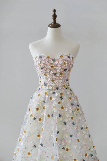 Unique Ball Gown Sweetheart White Sequin Flowers Long Prom Dresses Inspiration Party Dress 21st Birthday Outfit Graduation Dress RB1133