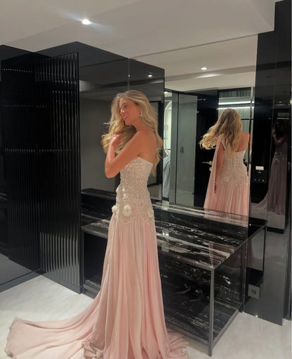 Exquisite Meerjungfrau One-Shoulder-Rosa-Chiffon mit silbernen Perlen Ballkleider Langes Partykleid 18. Geburtstag Outfits Ballkleid RB1345
