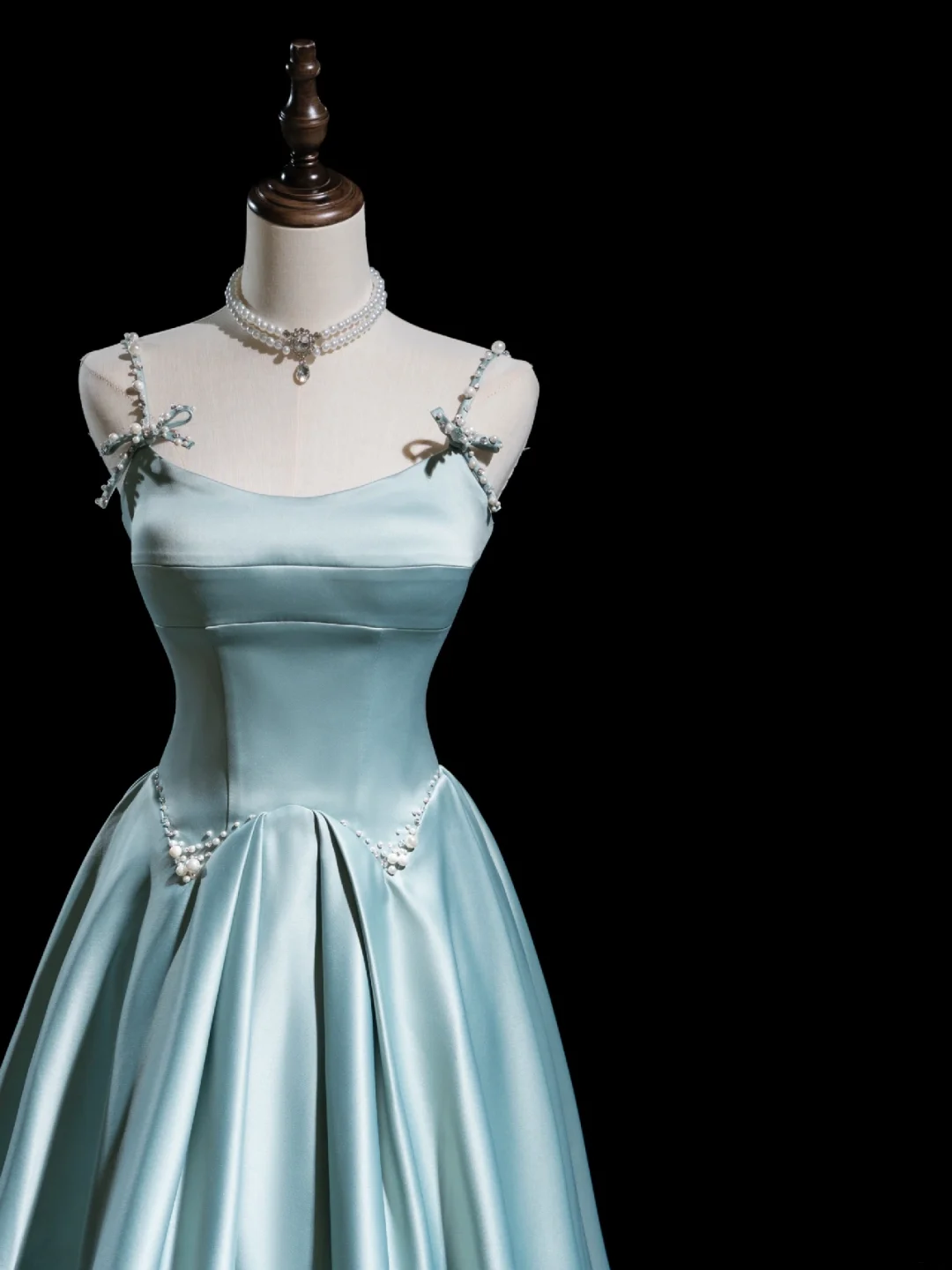 Retro A-Linie Spaghettiträger Hellhimmelblau Satin Lange Ballkleider Beeindruckende Outfits zum 18. Geburtstag Ballkleid RB1856