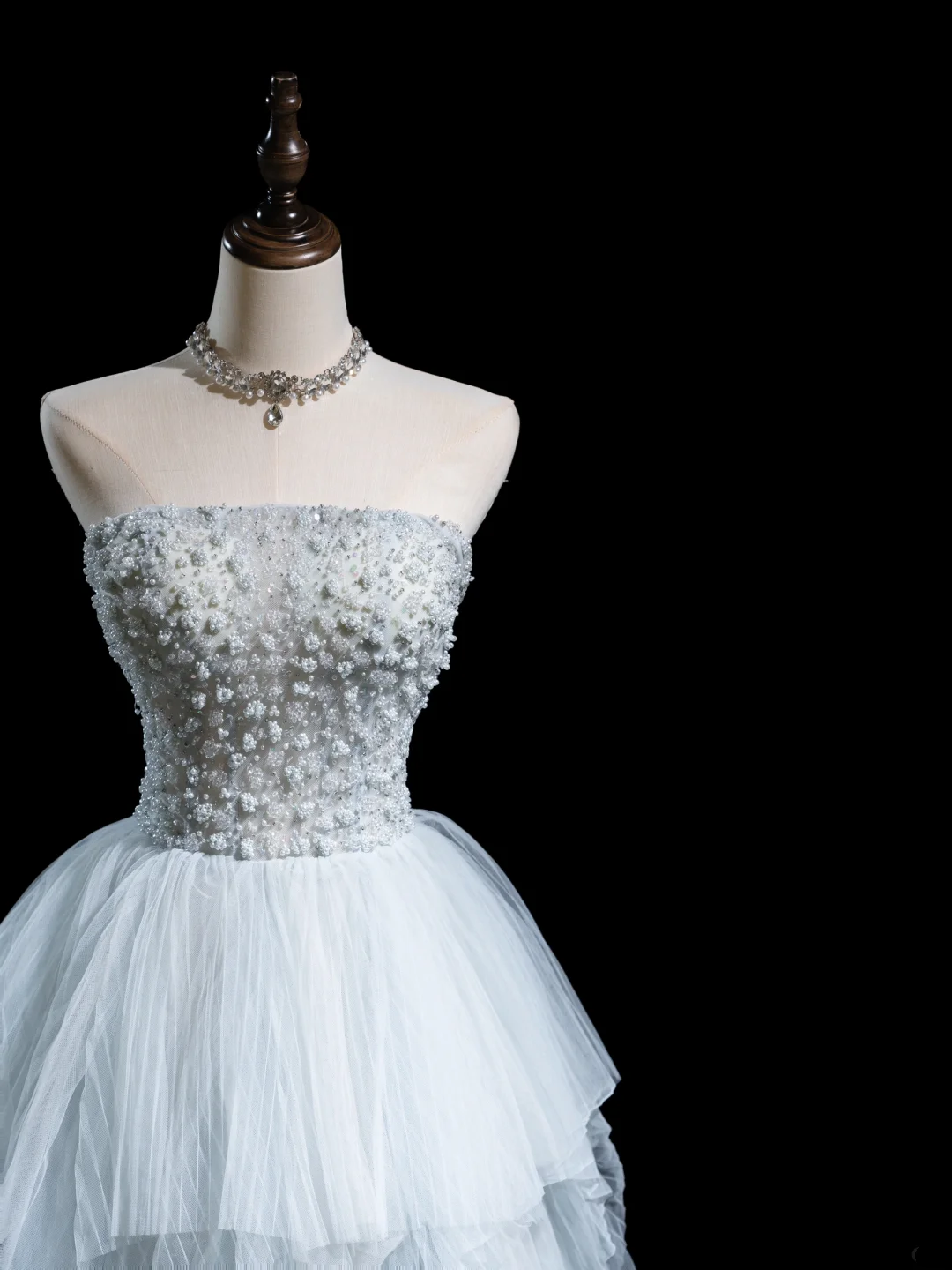 Zeitloses Ballkleid, trägerlos, hellblau, Tüll, lange Ballkleider für Teenager, formelle Kleidung, bodenlanges Ballkleid RB1857