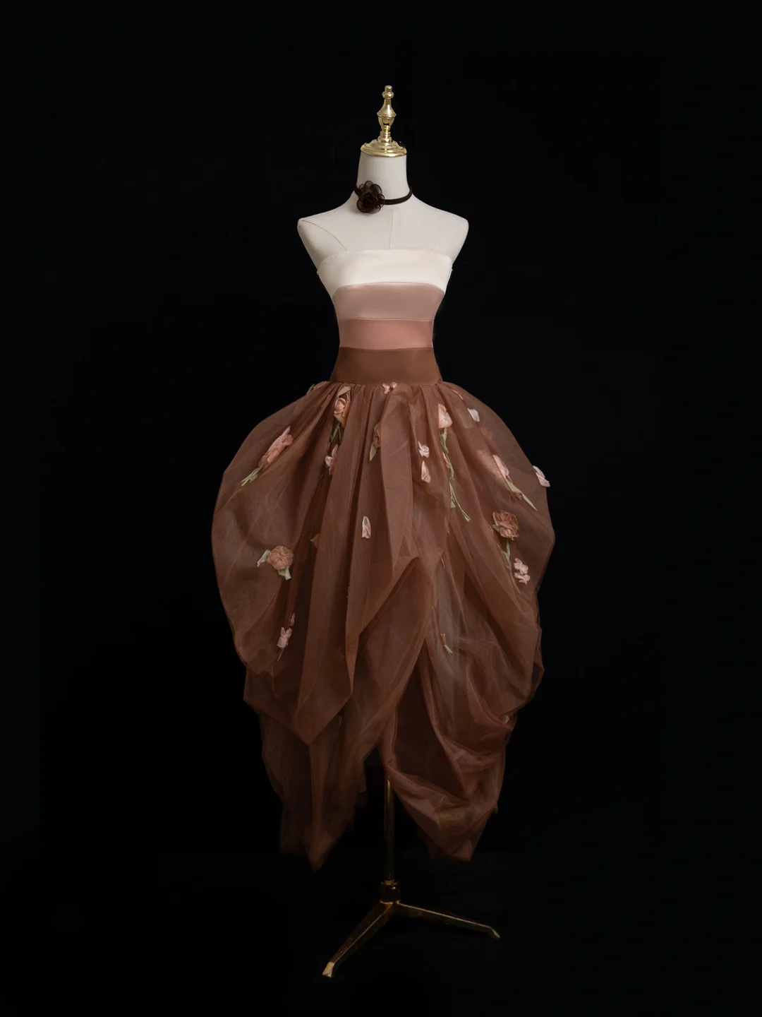 Retro Ballkleid Trägerlos Braun Tüll Ballkleider Beeindrucken 18. Geburtstag Outfits Ballkleid RB1878